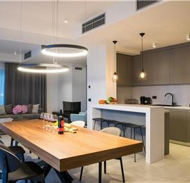 Luxury 5-Bedroom Villa with Sea-Views and Infinity Pool near Dubrovnik – Sleeps 10